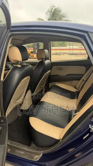 Hyundai Elantra 2011 Blue