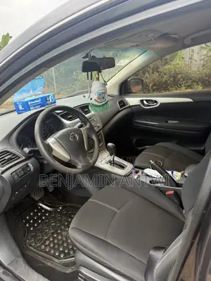 Nissan Sentra SV 4dr Sedan (1.8L 4cyl CVT) 2015 Gray