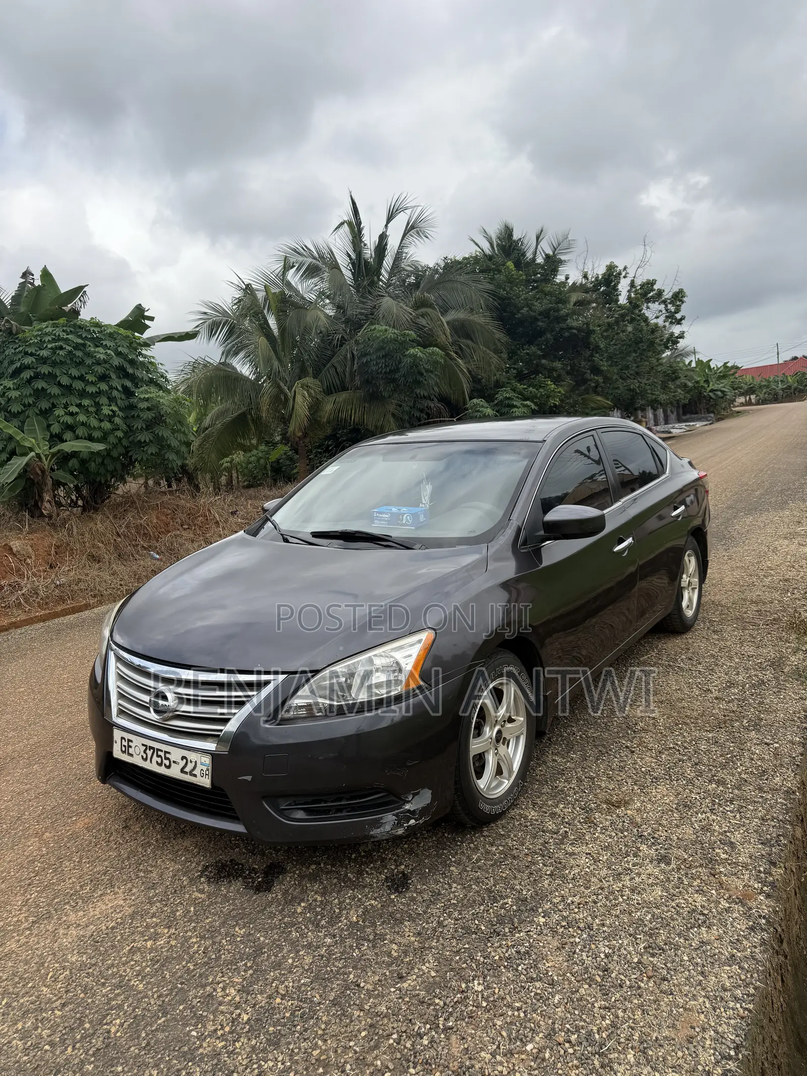 Nissan Sentra SV 4dr Sedan (1.8L 4cyl CVT) 2015 Gray