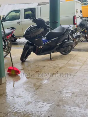 Yamaha Aerox 2026 Black