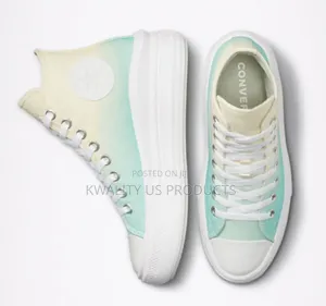Converse All Star Women's Chuck Taylor Platform Sneakers - Size 39