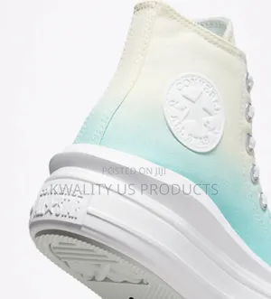 Converse All Star Women's Chuck Taylor Platform Sneakers - Size 39