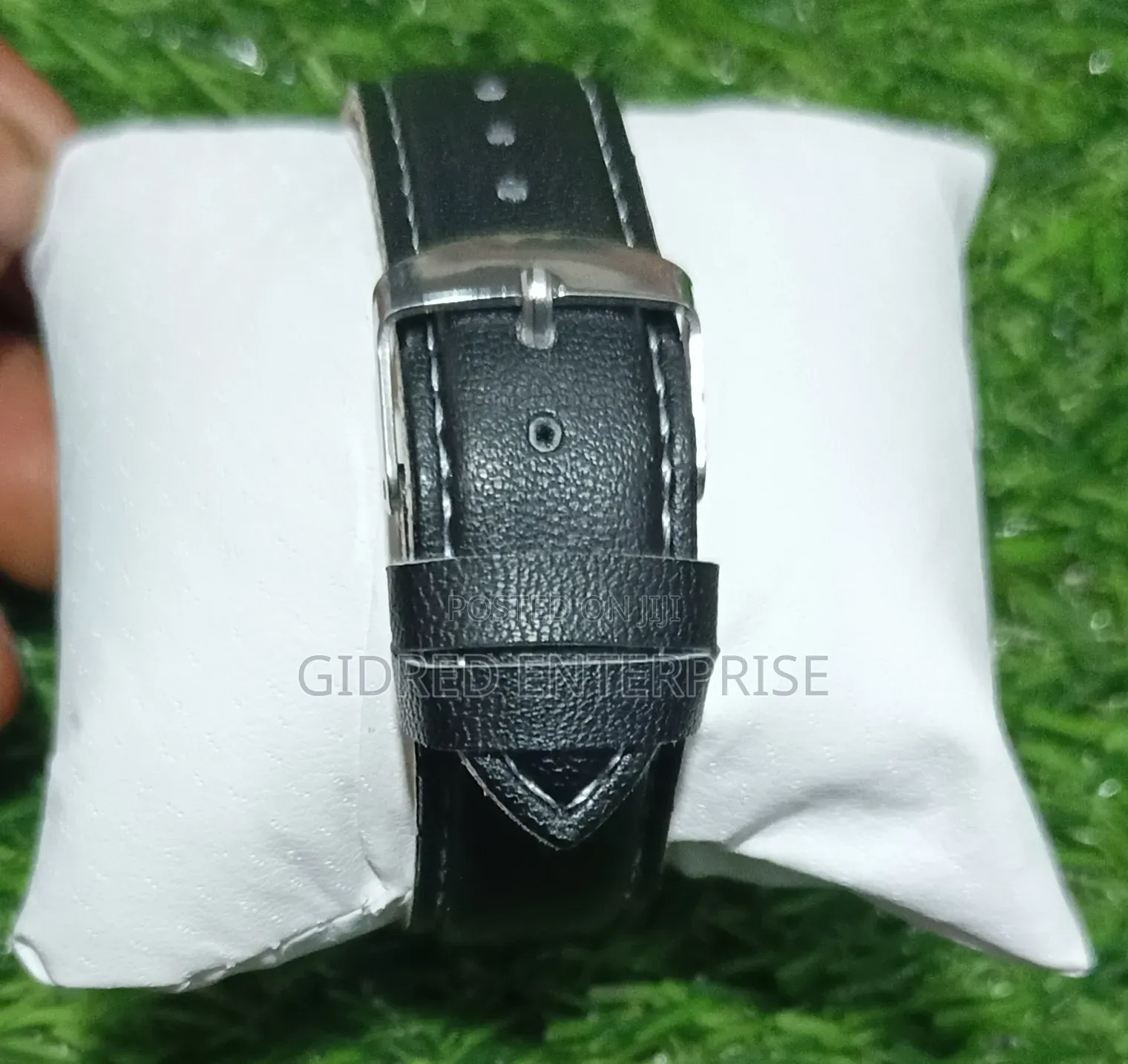 Black Leather Retro Nostalgic Men's Round Quartz Watch