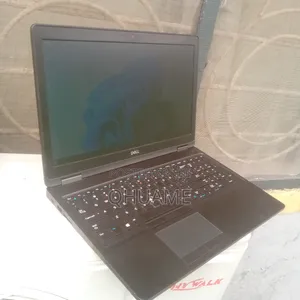 Laptop Dell Latitude 5591 8GB Intel Core i5 SSD 256GB
