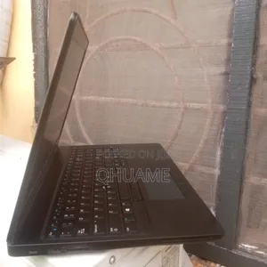 Laptop Dell Latitude 5591 8GB Intel Core i5 SSD 256GB