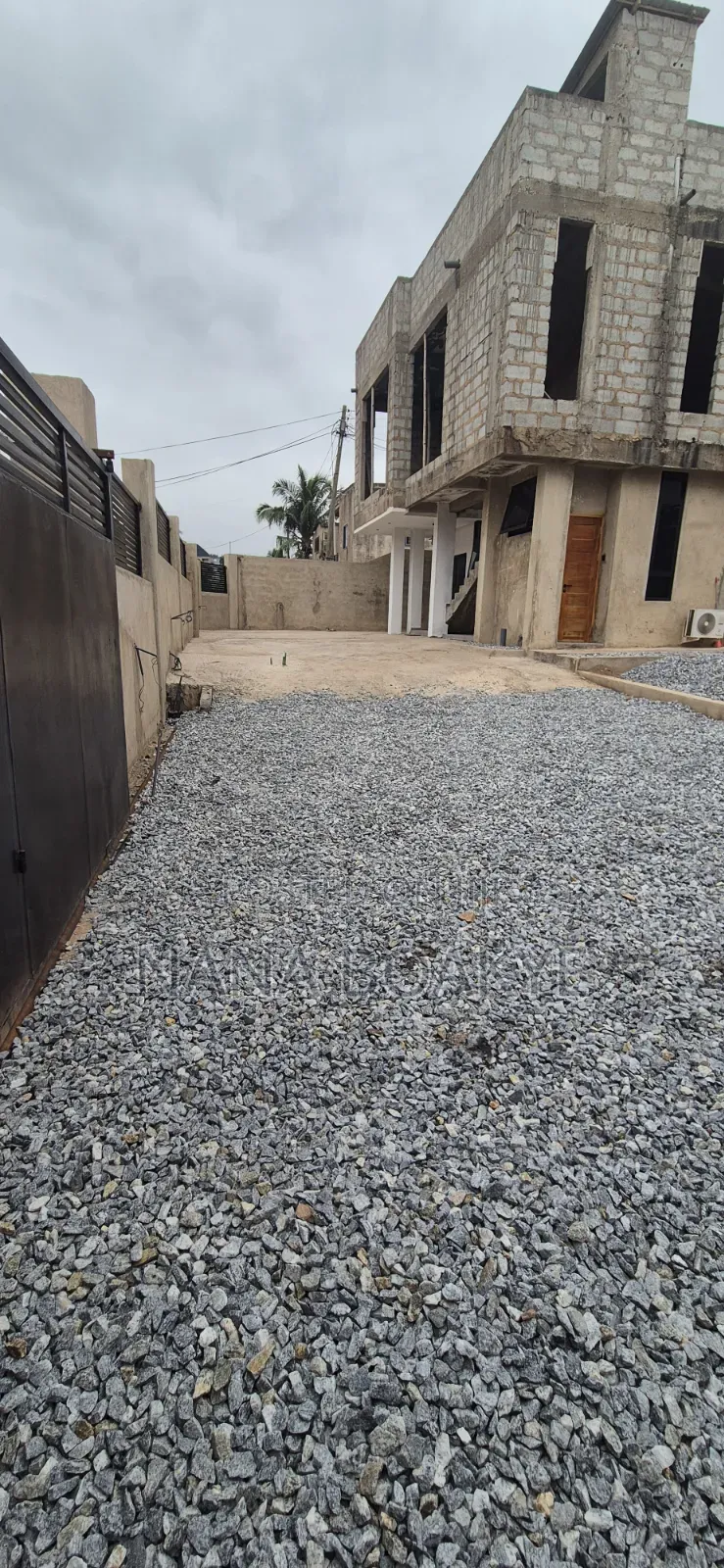 2bdrm Apartment in Gbawe, Bullemin for sale