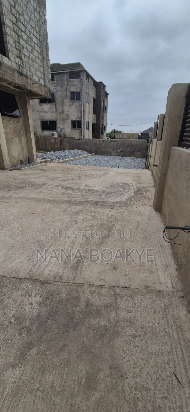 2bdrm Apartment in Gbawe, Bullemin for sale