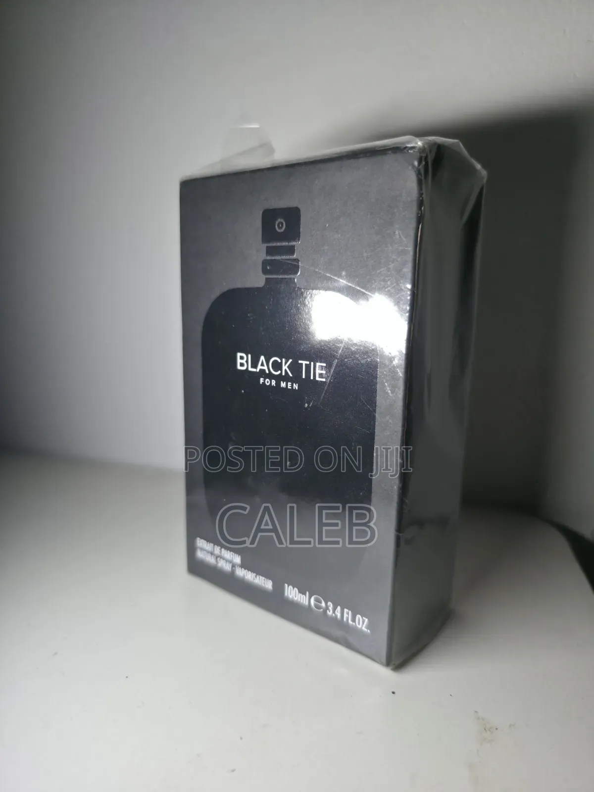 Black Tie for Men
Extrait De Parfum Natural Spray Vaporisateur