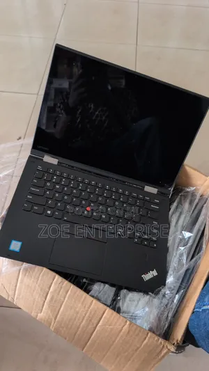 Laptop Lenovo ThinkPad X1 Yoga 16GB Intel Core i7 SSD 256GB