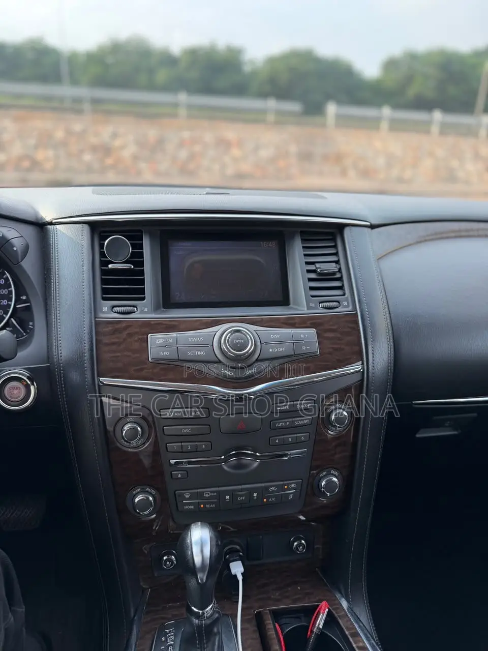 Nissan Patrol 2014 Brown