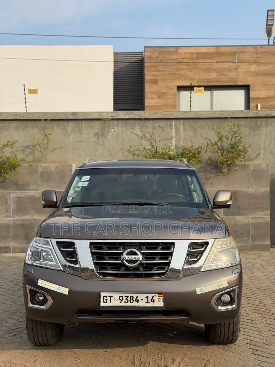 Nissan Patrol 2014 Brown