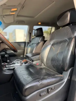 Nissan Patrol 2014 Brown