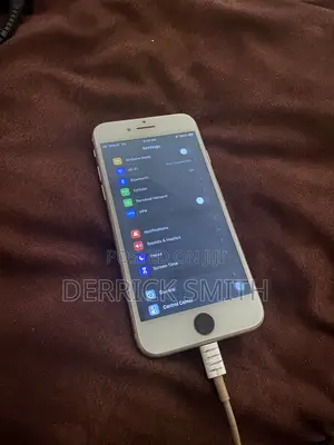 Apple iPhone 7 32 GB Silver
