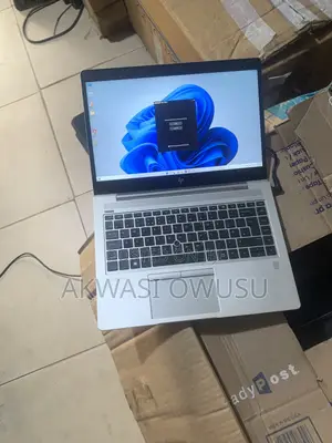 Laptop HP EliteBook 745 G6 8GB Intel Core i5 SSD 256GB