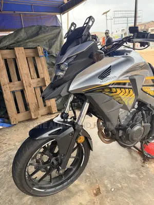 Honda CB 2019
