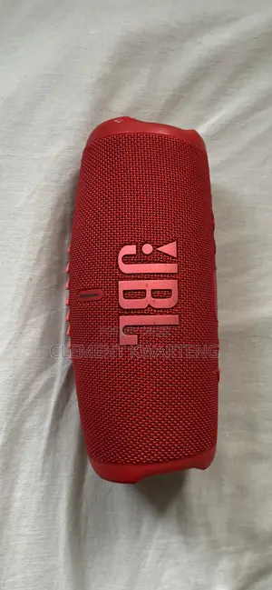 JBL Charge 5