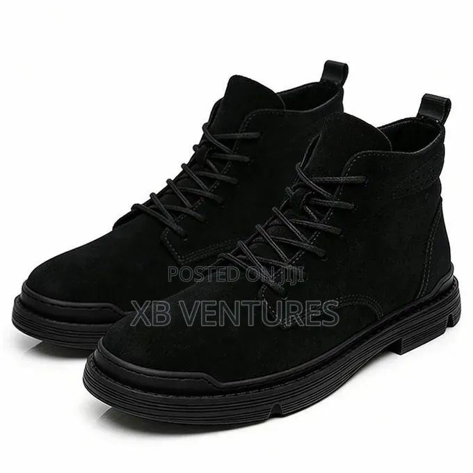 Men Comfortable Outdoor
Fashion
Durable
Boots