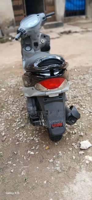 Kymco 2020 Black