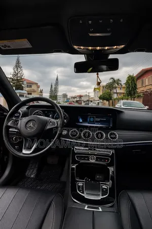 Mercedes-Benz E300 2017 Black