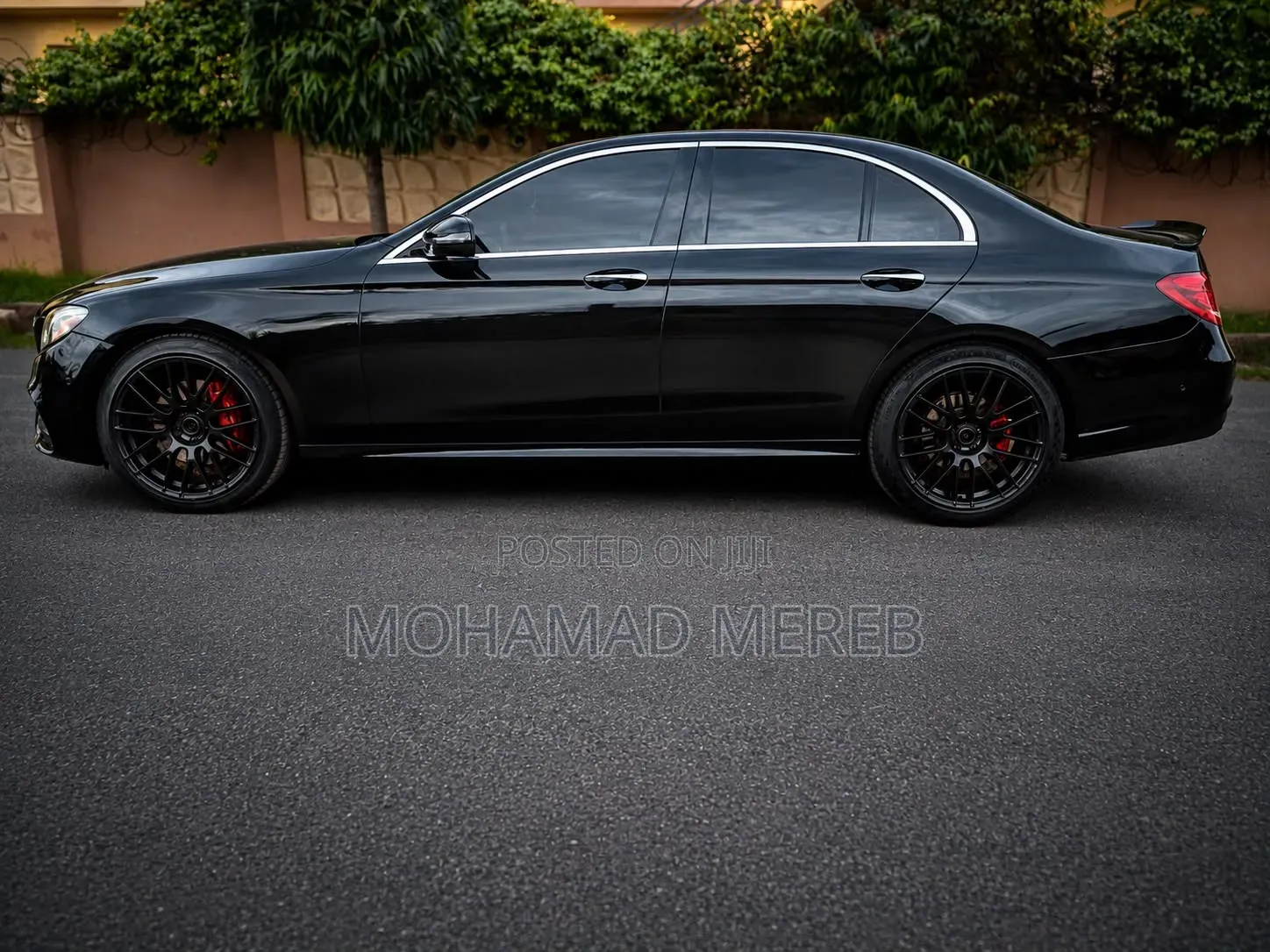 Mercedes-Benz E300 2017 Black