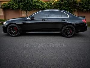 Mercedes-Benz E300 2017 Black