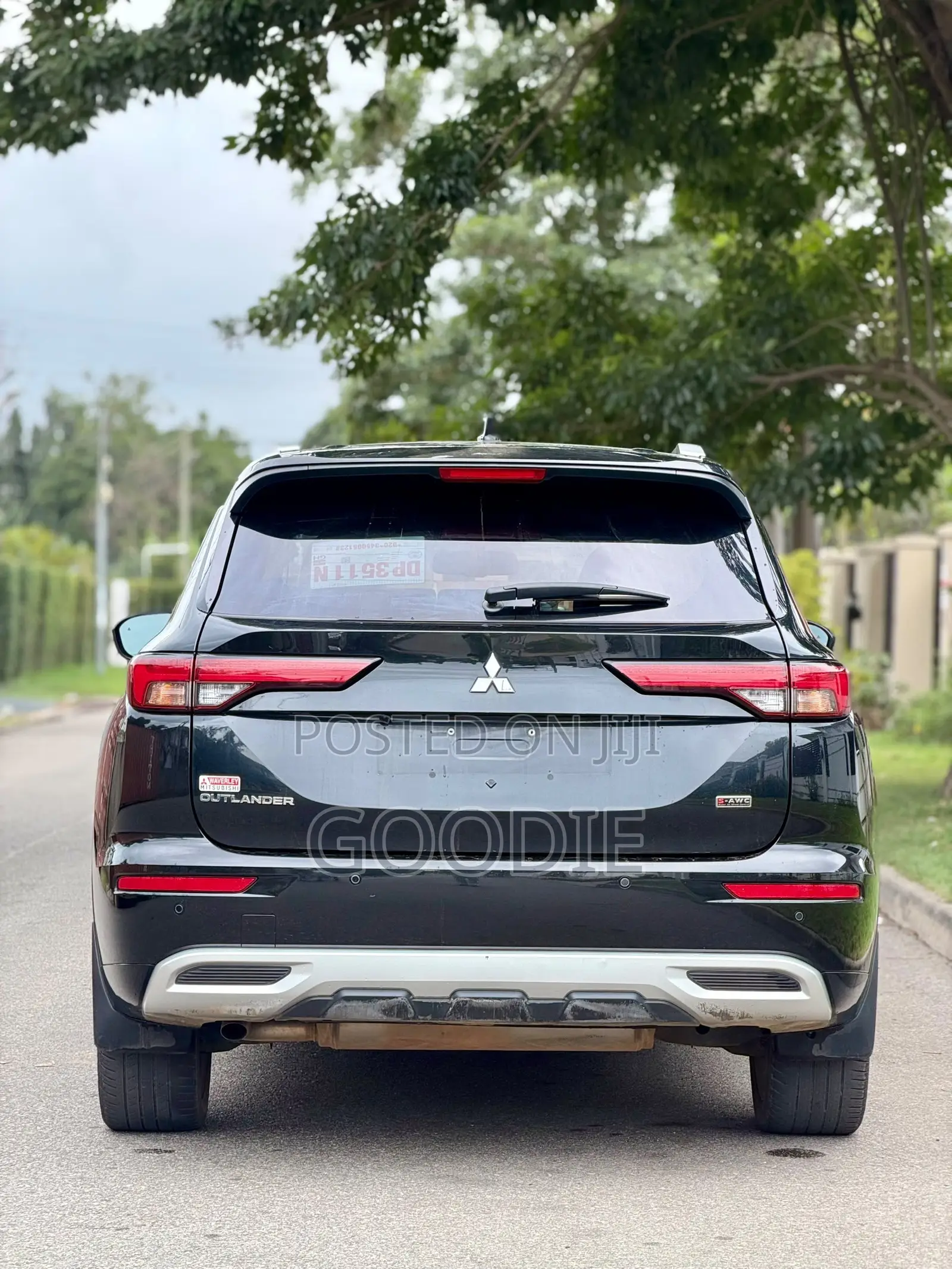 Mitsubishi Outlander SEL 2024 Black