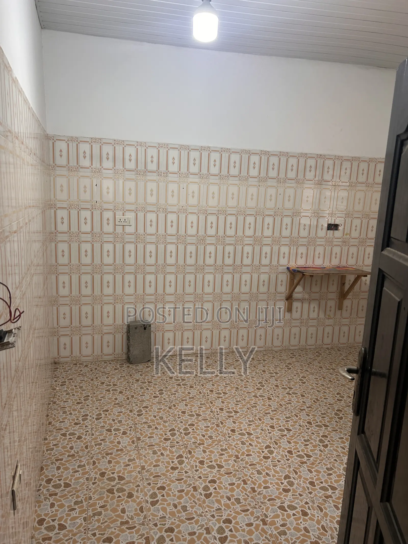 2bdrm Apartment in Nyaho Down, New Site for rent
