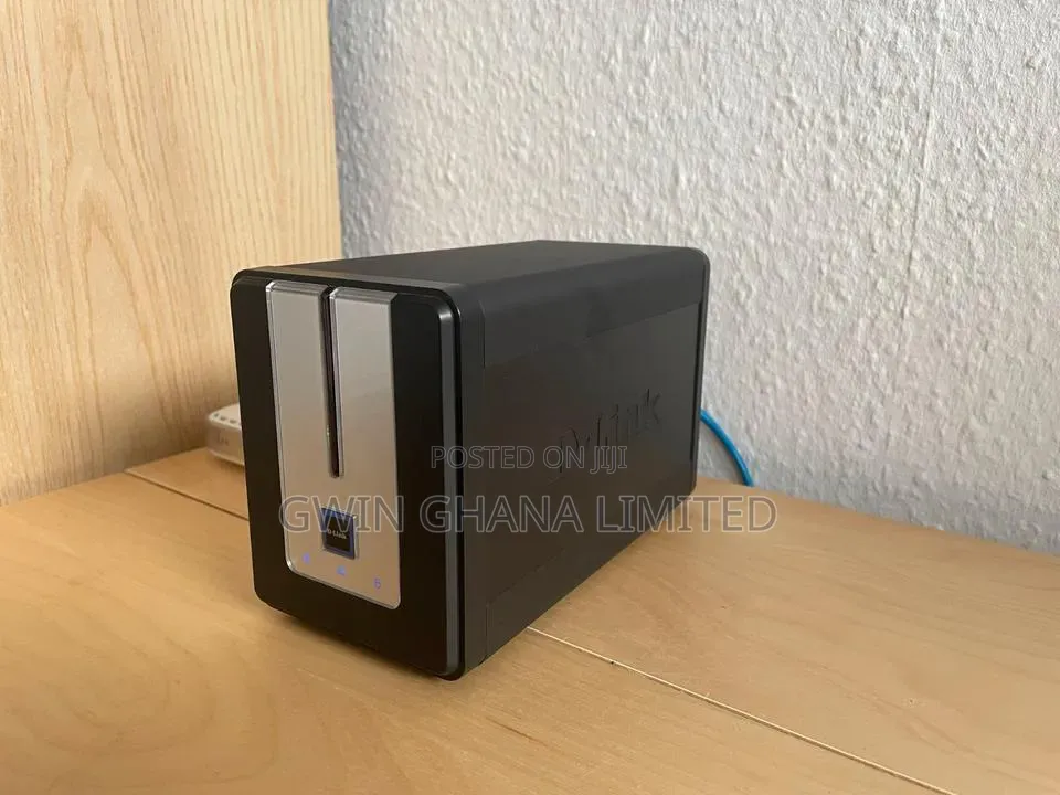 D-Link DNS 323 2bay Nas Storage Device. Empty