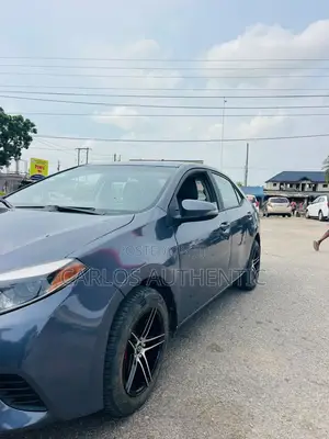 Toyota Corolla LE 4dr Sedan (1.8L 4cyl CVT) 2015 Blue