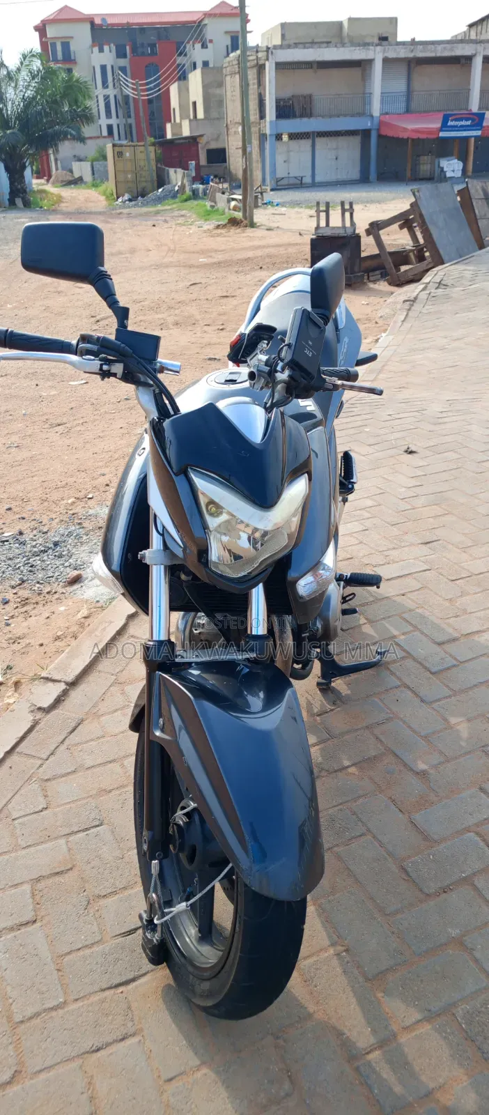 Suzuki GSR 2015 Black