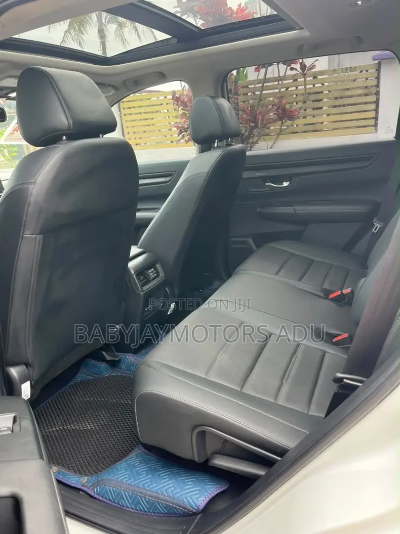 Honda CR-V 2025 White