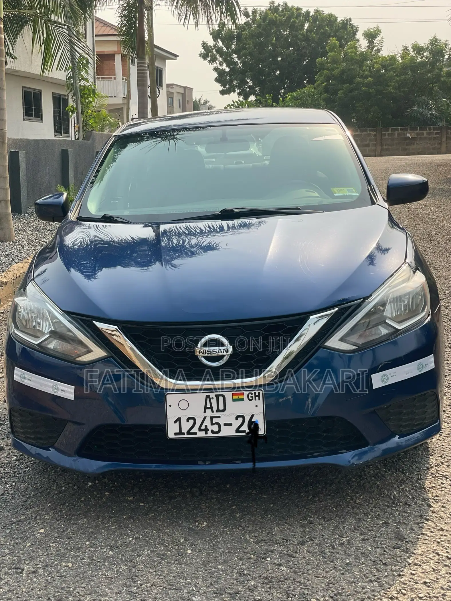 Blue Nissan Sentra 2017