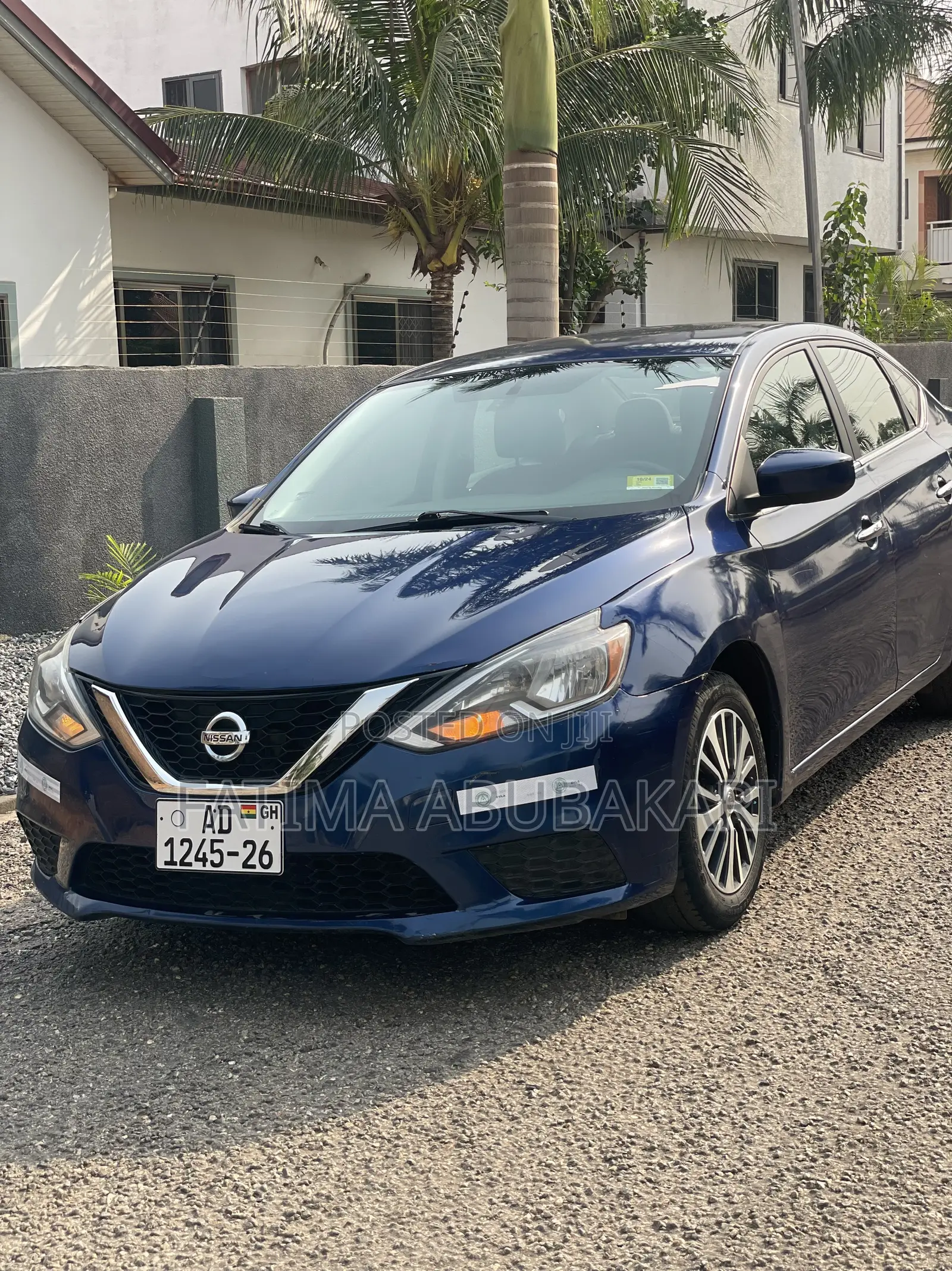 Blue Nissan Sentra 2017
