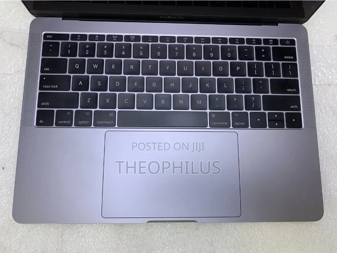 Laptop Apple MacBook Pro 2017 16GB Intel Core i5 SSD 256GB