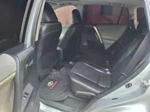 Toyota RAV4 2013 Silver