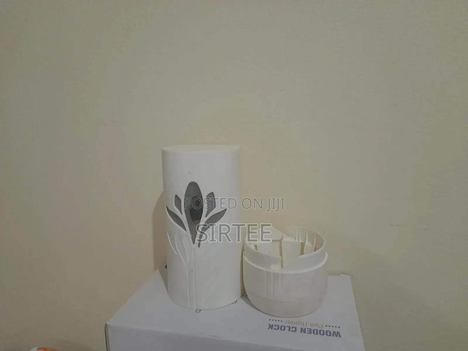 Airwick Airfresher With Refillable Cans -Relocation Everything Must Go