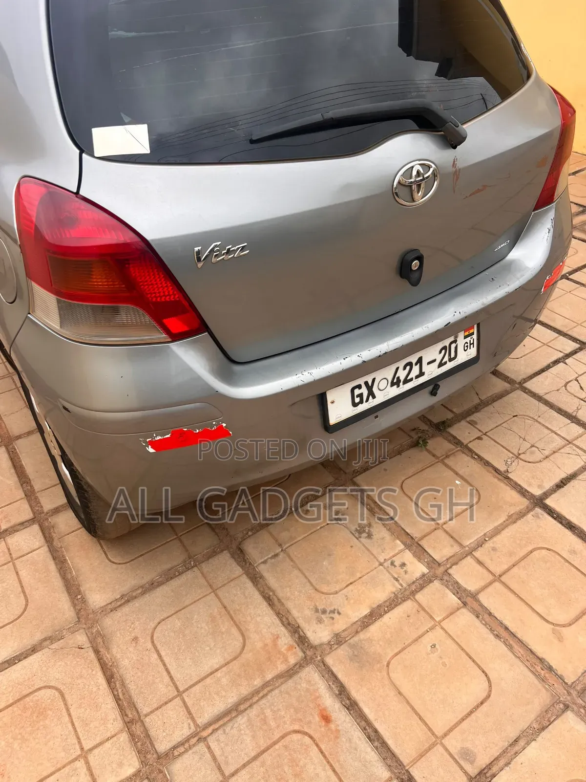Toyota Vitz 2010 Gray