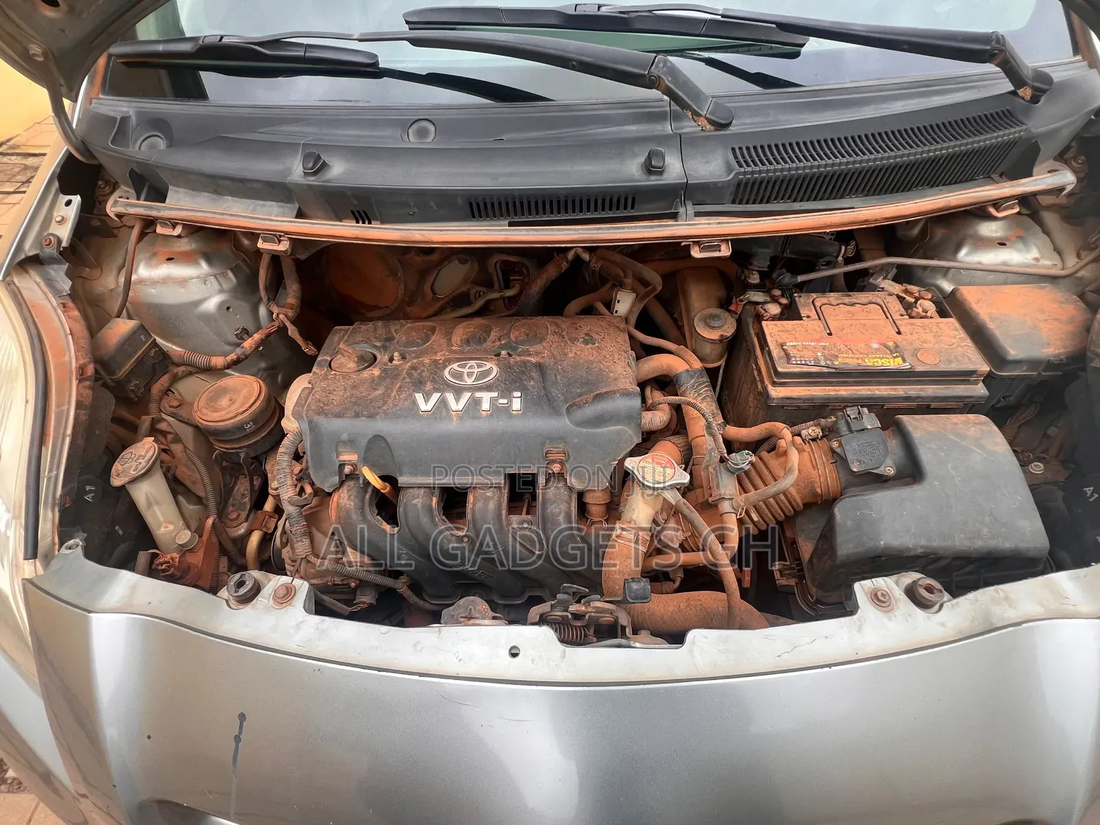 Toyota Vitz 2010 Gray
