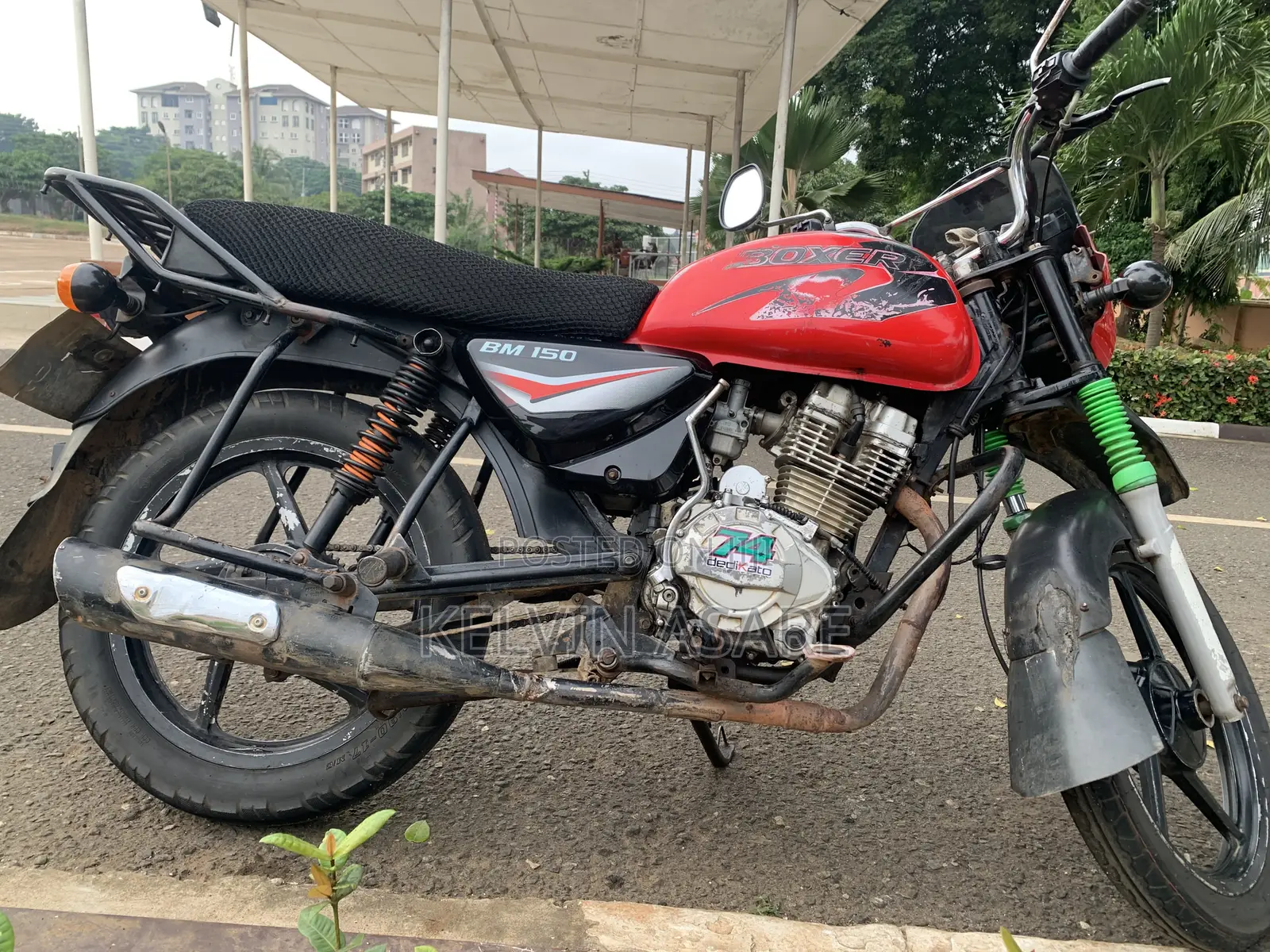 Royal Motorcycle 2020 Red