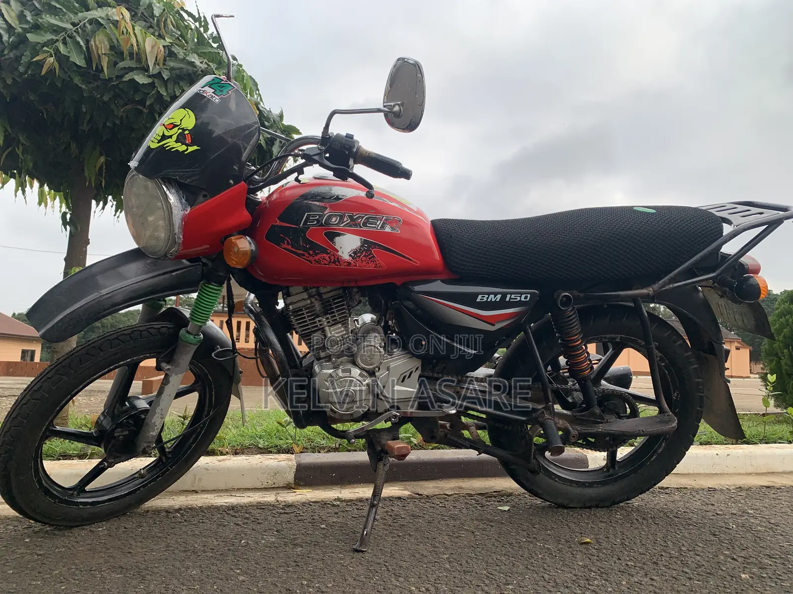 Royal Motorcycle 2020 Red