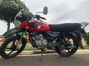 Royal Motorcycle 2020 Red