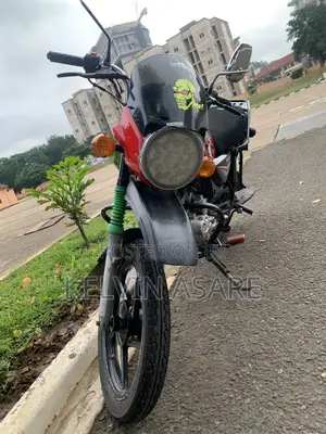 Royal Motorcycle 2020 Red