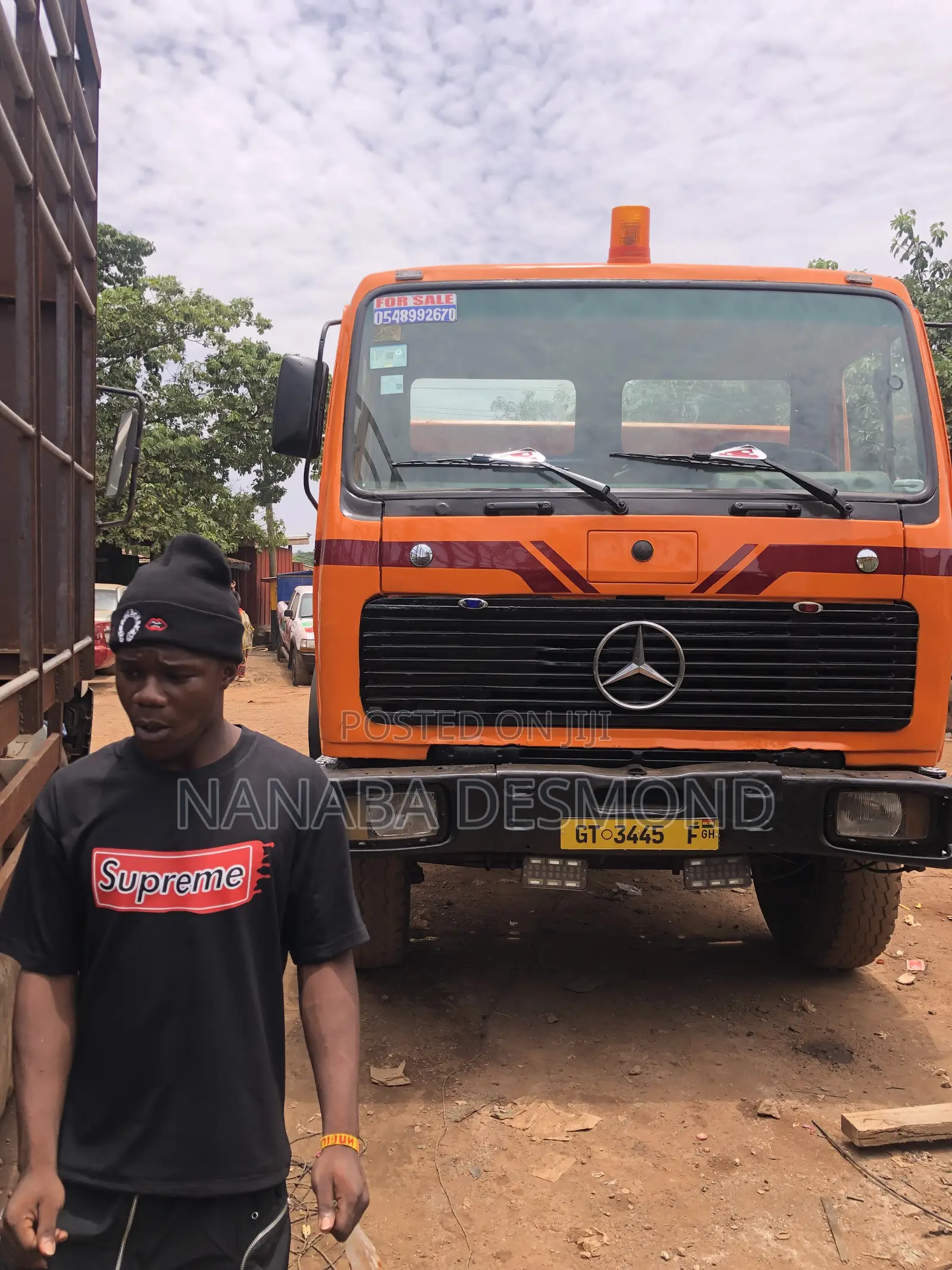 Benz Single Axle for Sale at a Cool Price