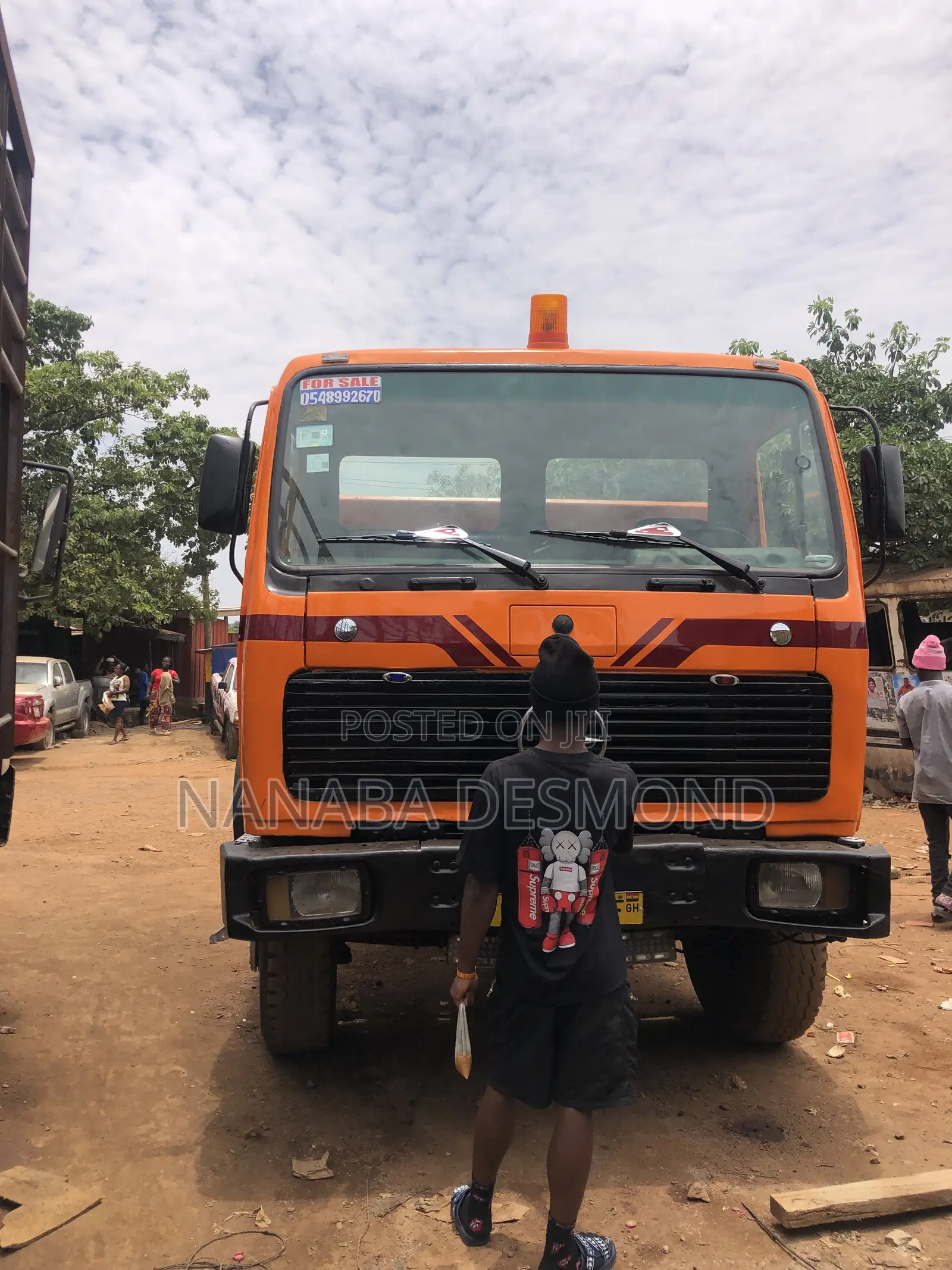 Benz Single Axle for Sale at a Cool Price