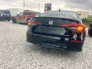 Honda Civic EX 2022 Black