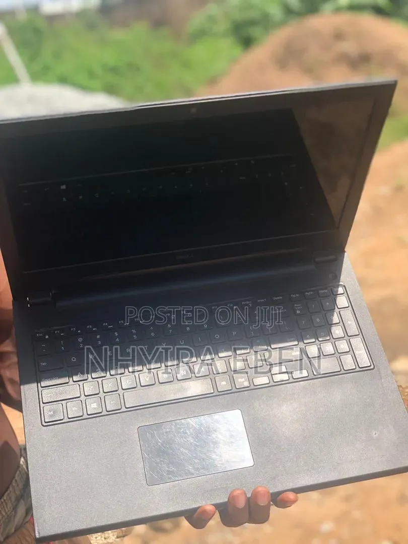 Laptop Dell Inspiron 3542 8GB Intel Core i3 HDD 250GB