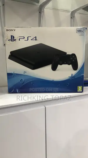 Play Station 4