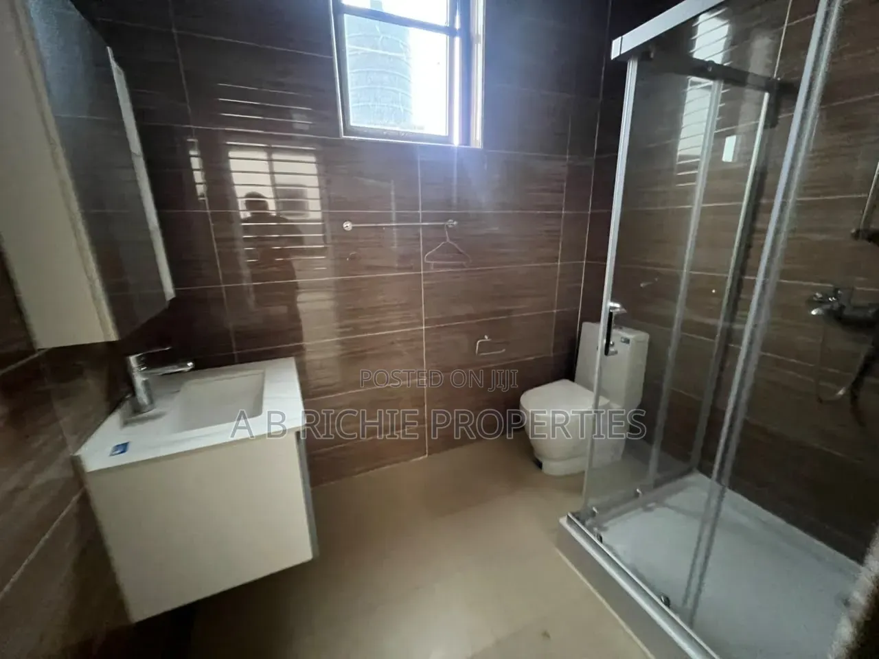 4bdrm House in Ab Richie Properties, Tseaddo for rent
