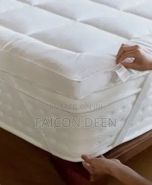 Extra Thick Mattress Topper Perfect for Airbnb,Lodges,Hotel Apartment