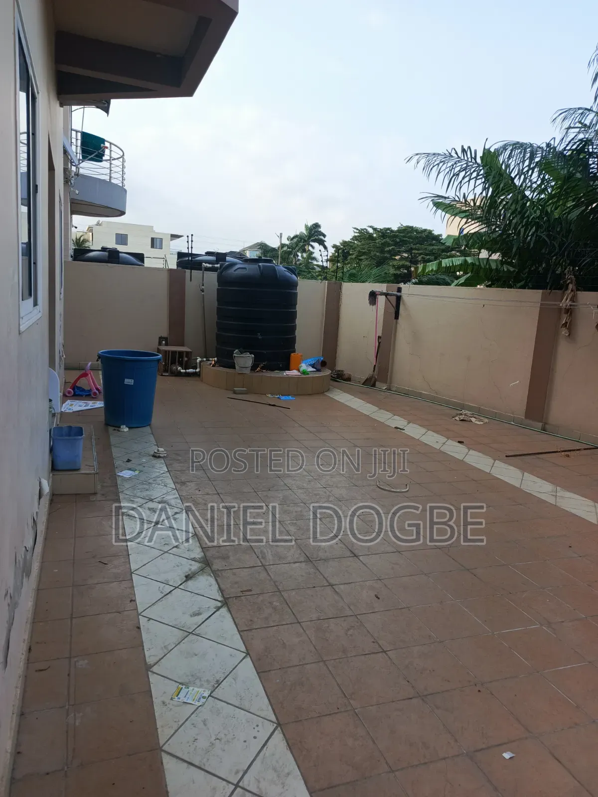 7bdrm House in Etordan, Boundary Road Area for rent